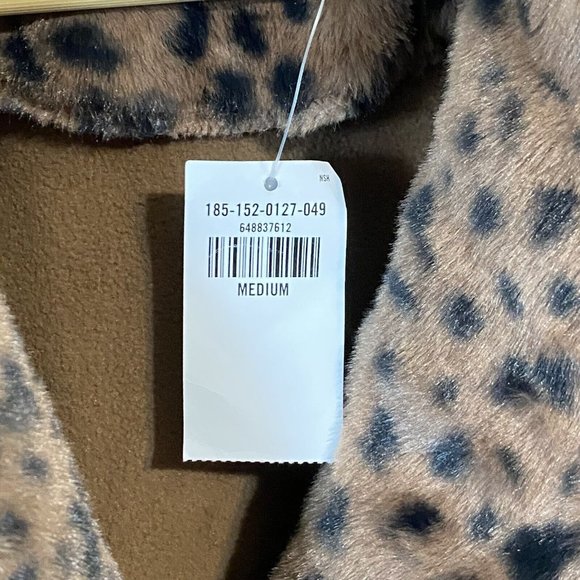 NWT Abercrombie & Fitch Soft Collection Faux Fur Leopard  Coat size medium - Picture 4 of 6